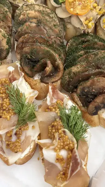 Брускетты ассорти